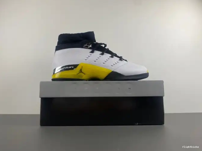 Low 17 Air Jordan FJ0395-100 Lightning 0620